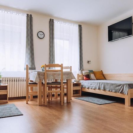 Apartman Ady 6 Senta Exterior foto